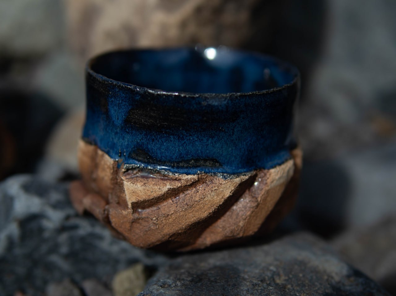 Cliff-Inspired Ceramic Mug — 3